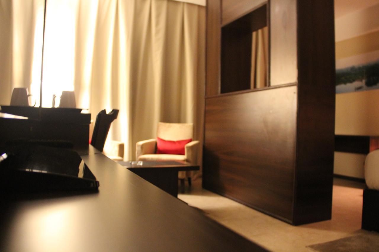 Casablu Hotel 누악쇼트 외부 사진