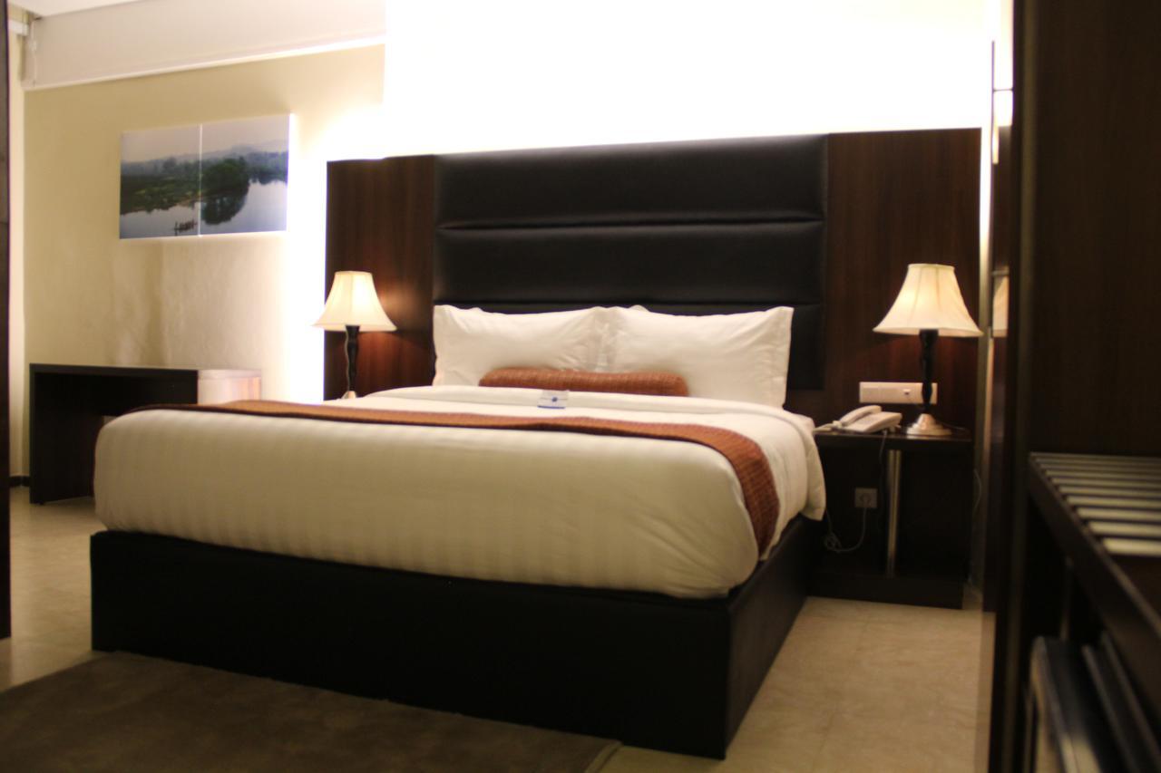 Casablu Hotel 누악쇼트 외부 사진