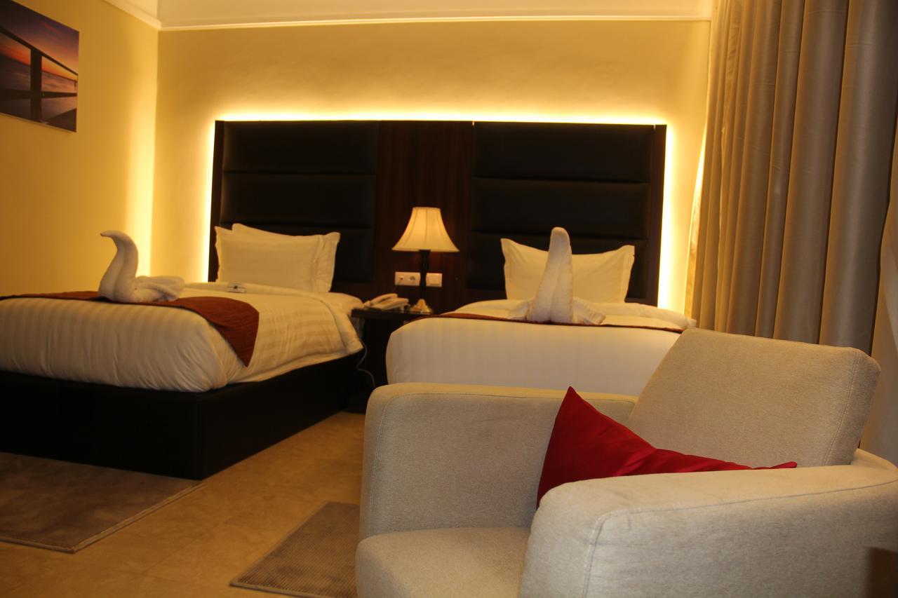 Casablu Hotel 누악쇼트 외부 사진